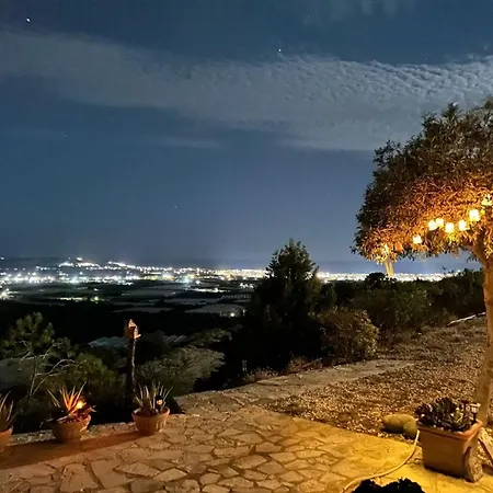 Evenos Stone Kır Evi *